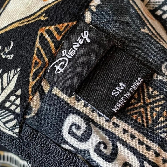 Disney’s Moana Wrap Skirt Size  Small - Picture 8 of 9